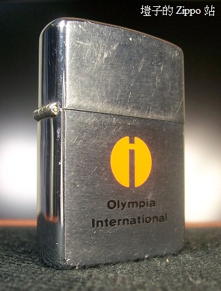 1977 年 Olympia International 廣告機, 2008 年 12 月自奇摩拍賣以 310 元標得
