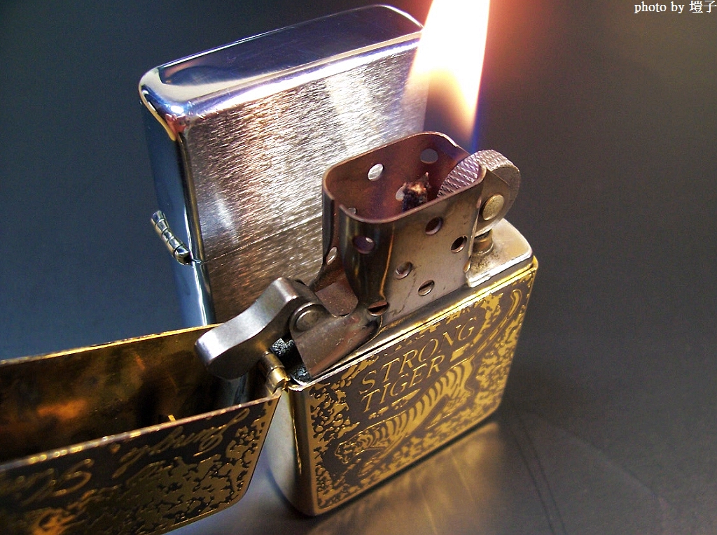 Зажигалки zippo фото